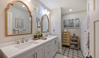 660 Via Rancho Pkwy, Escondido, CA 92029