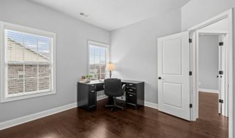1044 Township Sq, Alpharetta, GA 30022