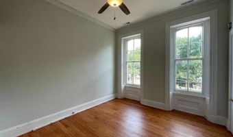 318 BAINBRIDGE St, Philadelphia, PA 19147
