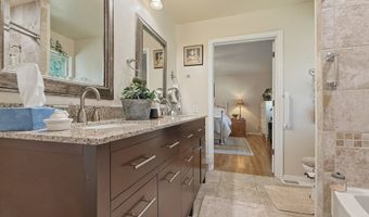 1099 PARKVIEW Dr, Brookings, OR 97415