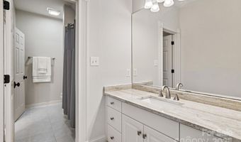2500 Giverny Dr, Charlotte, NC 28226