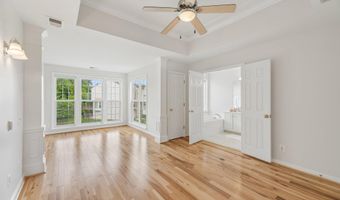 43847 TATTINGER Ter, Ashburn, VA 20148