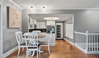 72 E 1600 Rd, Baldwin City, KS 66006