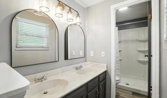 4930 Riverwatch Dr, Delhi, OH 45238