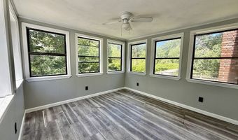 14 Greenville St, Billerica, MA 01821