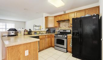 10 Oyster Bay Rd H, Absecon, NJ 08201