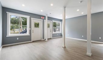14 W Natick Rd, Warwick, RI 02886