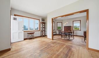 123 Oxford St, Cranston, RI 02920