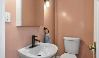 37 Grant Ave, Amsterdam, NY 12010