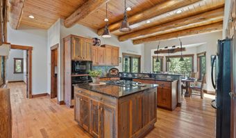 129 Bjork Dr, Bigfork, MT 59911