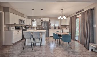 179 Chippewa Trl, Albrightsville, PA 18210