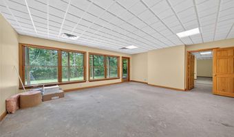 1074 Boone Woods Trl, Augusta, MO 63332