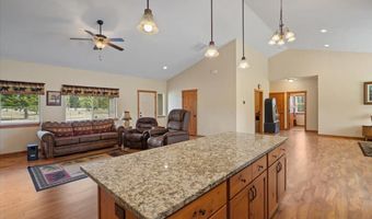 458 W Keva Ln, Athol, ID 83801