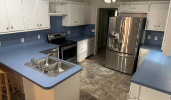 305 NW 3rd St, Antlers, OK 74523