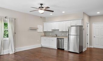 5 Spring Hill Rd, Bedford, NH 03110