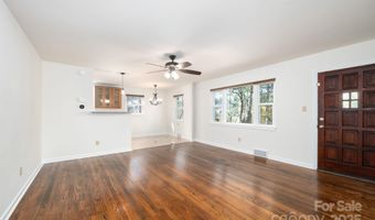 49 Pinedale Rd, Asheville, NC 28805