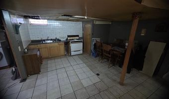 15257 PARIS St, Allen Park, MI 48101