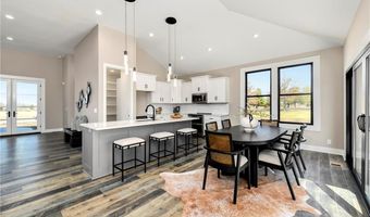 20322 166th St, Basehor, KS 66007