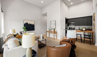 600 N HOWARD St 202, Baltimore, MD 21201