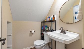 836 N Mountain Grove Rd, Alma, AR 72921