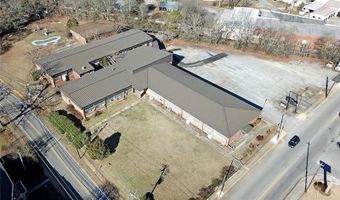 601 MAPLE St, Carrollton, GA 30117