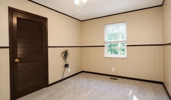725 Oak Grove Rd, Benton, TN 37307