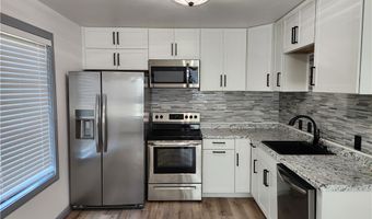 9 Holly Dr, Bentonville, AR 72712