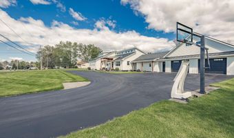 917 McDonald Dr, Amsterdam, NY 12070