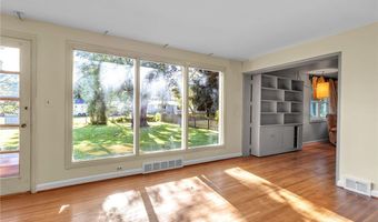 271 Getzville Rd, Amherst, NY 14226