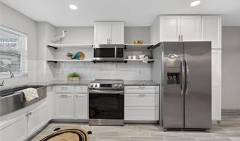 1028 APOLLO BEACH Blvd 104, Apollo Beach, FL 33572