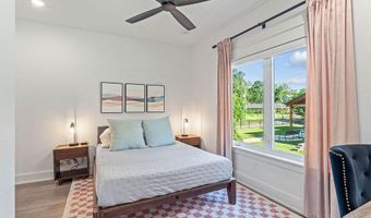 103 NW Ozark Way, Bentonville, AR 72712