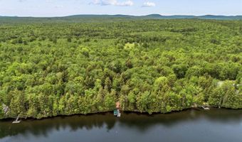 30 Beaver Bog Ln, Abbot, ME 04406