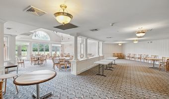 67 Southwick Ct 67, Cheshire, CT 06410