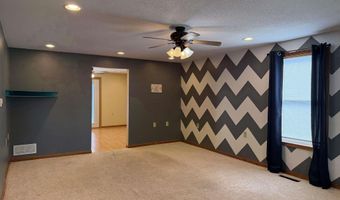 612 W Elm St, Allerton, IA 50008