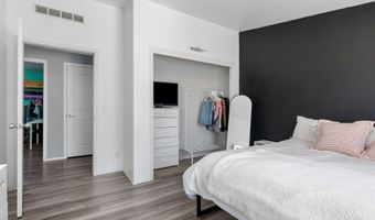 308 E HUMBOLDT St, Bingen, WA 98605