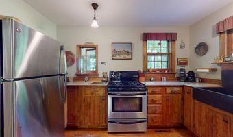 188 Prospect St, Brandon, VT 05733