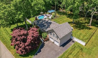 6 Biret Dr, Airmont, NY 10952