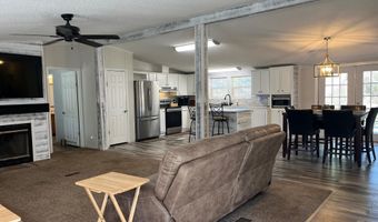 5894 Jasper Rd, Bascom, FL 32423