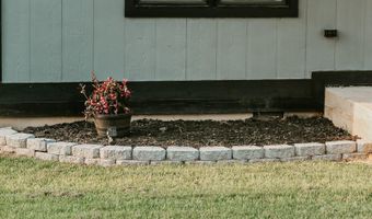 502 Bunch Ave, Ava, MO 65608