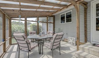 1707 E MELROSE Ave, Appleton, WI 54911
