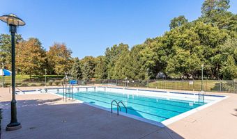 21946 WINDOVER Dr, Broadlands, VA 20148