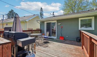 277 Sunset Ln, Antioch, IL 60002