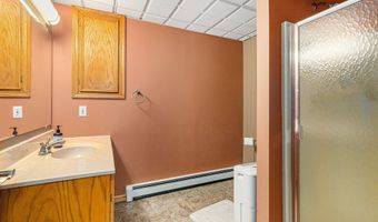 10011 E Rivershore Dr SE, Alto, MI 49302