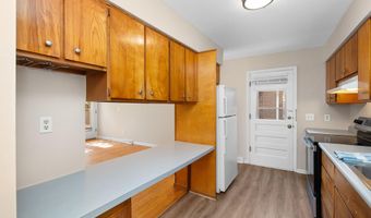 1025 Western Dr, Ann Arbor, MI 48103