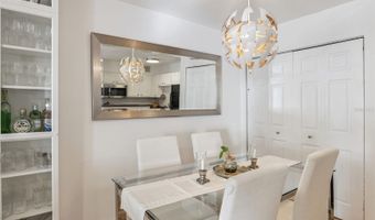 415 LAKEPOINTE Dr 103, Altamonte Springs, FL 32701