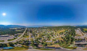 228 Lake Hills Ct, Bigfork, MT 59911