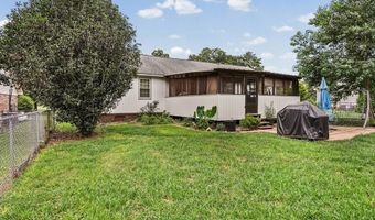 127 Warrington Rd, Albany, GA 31721
