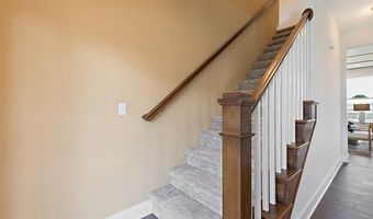 6128 N Trailwoods Dr, Ann Arbor, MI 48103