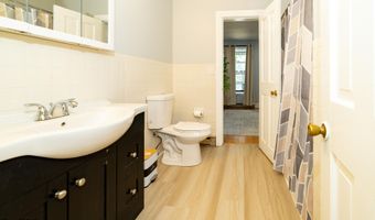 43 Myrtle Ave, Albany, NY 12202