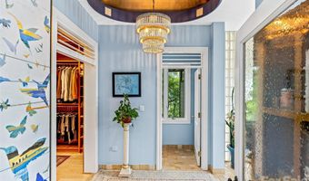 10 Beaverbrook Ct, Asheville, NC 28804